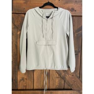 Gap Body women’s small lightweight windbreaker with hood